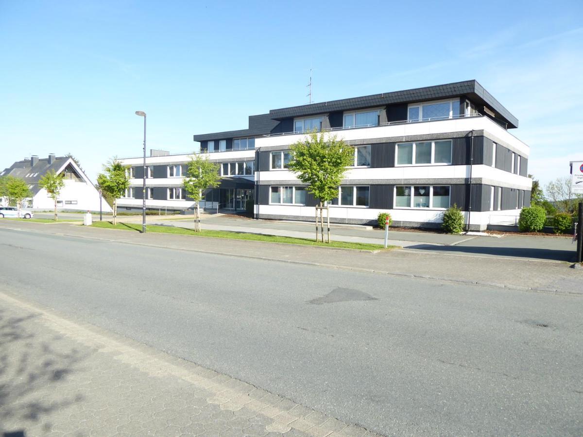 Apartment Citystar Winterberg Ferienwohnung 5 Pers Pool Sauna Ps4 Terrasse Near Bikepark وينتربرغ المظهر الخارجي الصورة